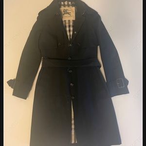 Beautiful Burberry Raincoat